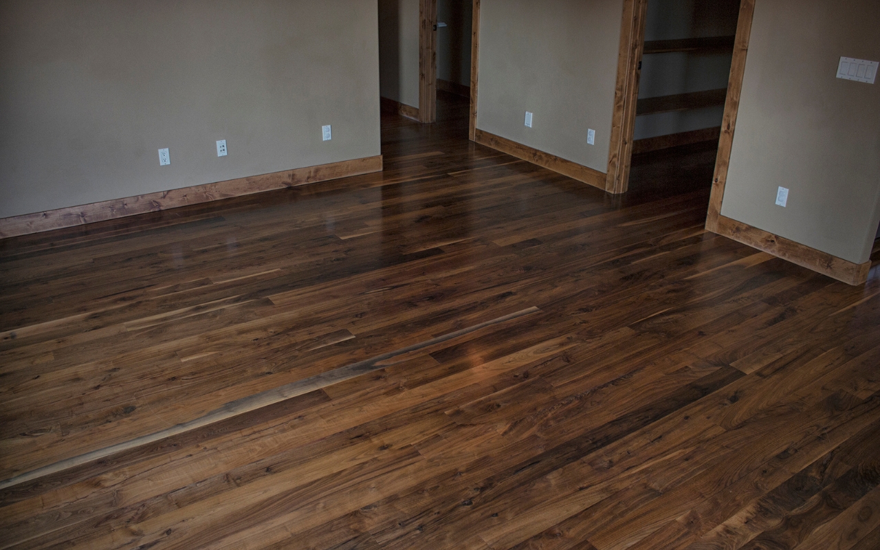 Dark vs Light Hardwood Floors: Which is better for Your Property?