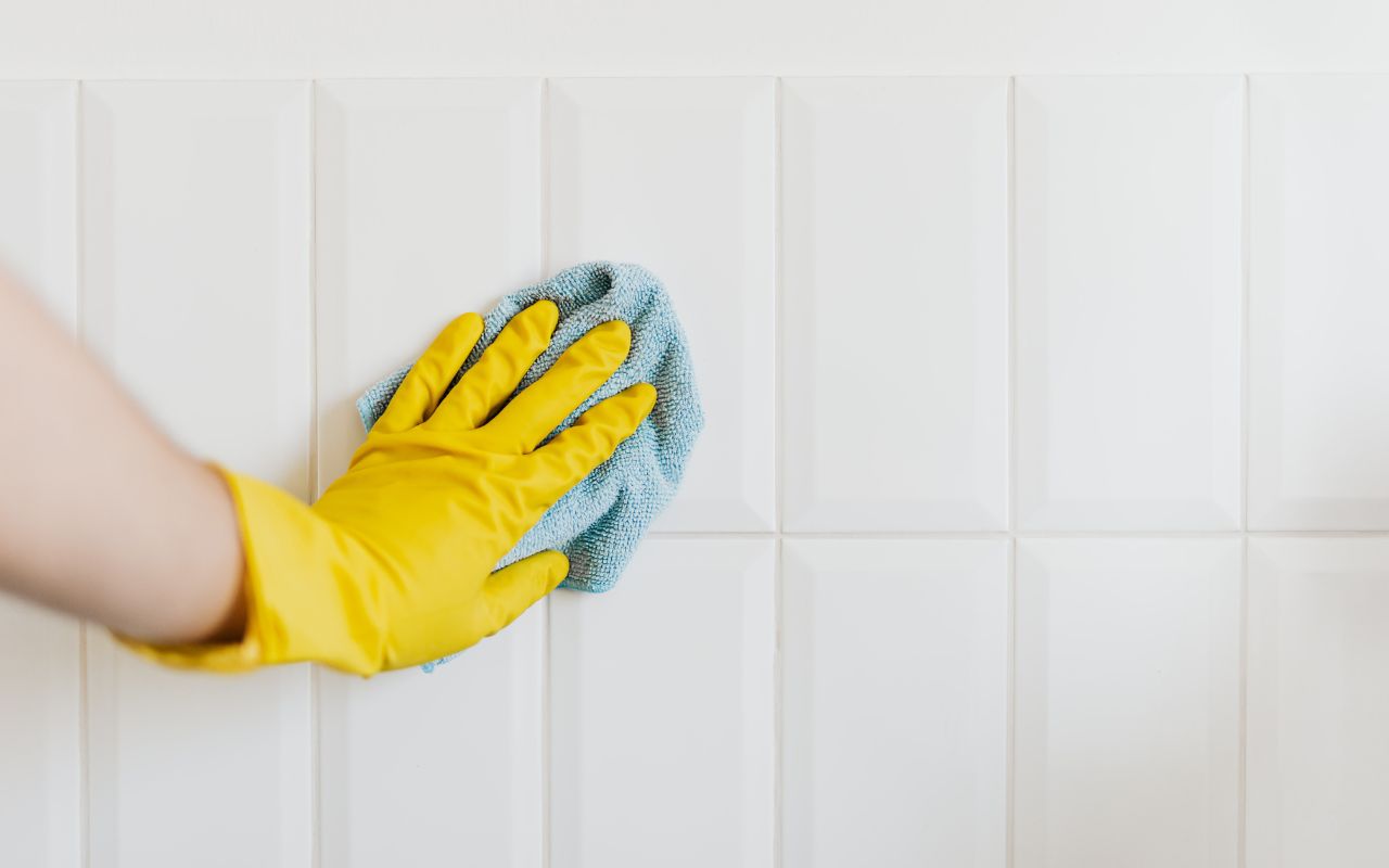 Learn How to Clean Ceramic Tile Floors