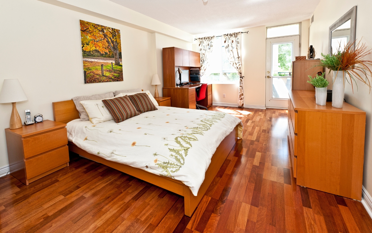 Hardwood floor refinishing in Delaware County PA